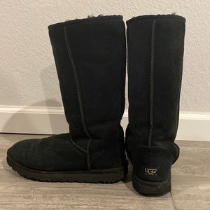 **AUTHENTIC** Tall Black Uggs - Size 8.5